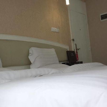 Xinghe Boutique Hotel Guangzhou Bus Station Branch Quảng Châu Ngoại thất bức ảnh